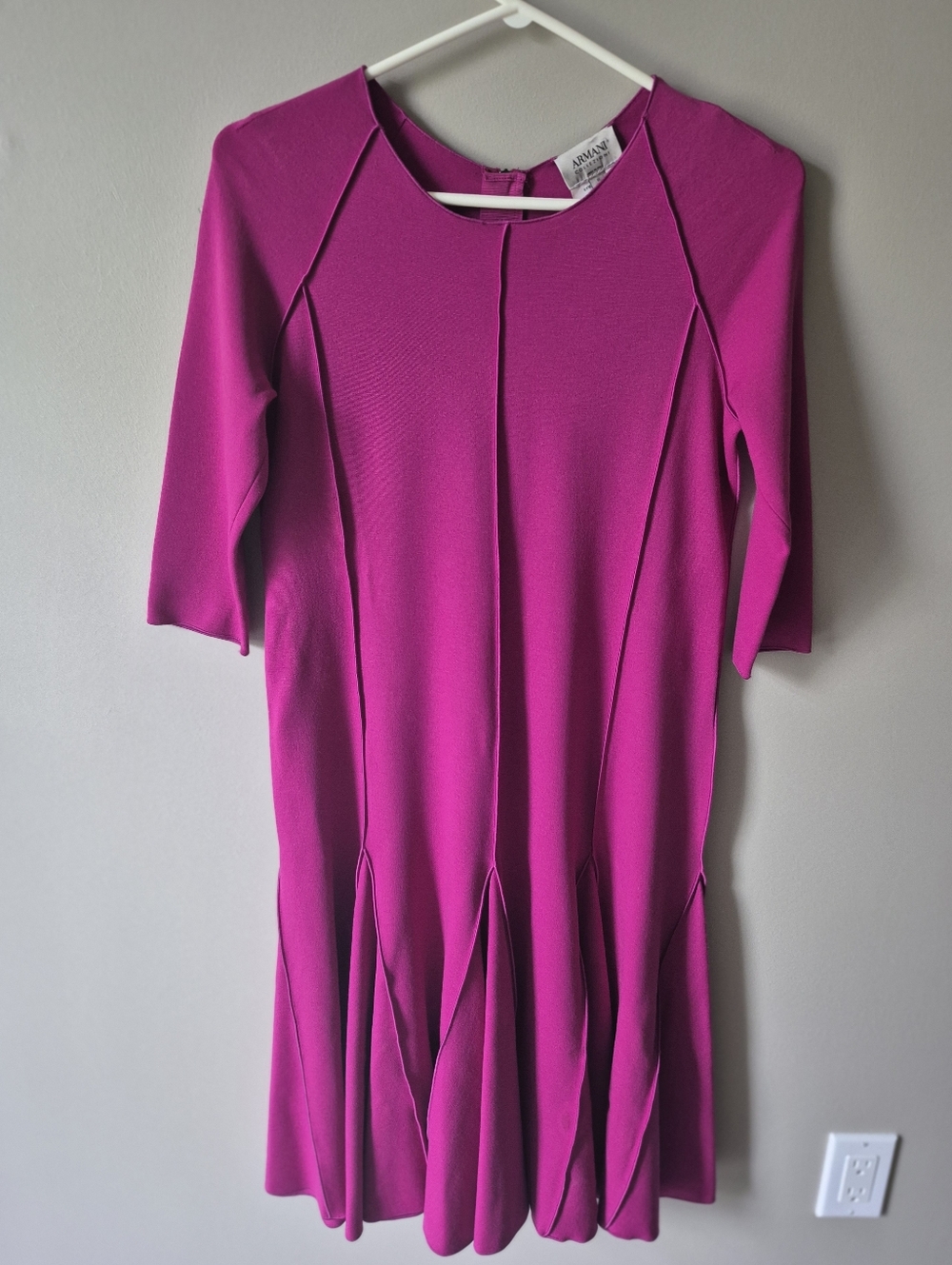 Armani Collezioni Hot Pink Stretch Dress Size 6 Zipper Back Tailored